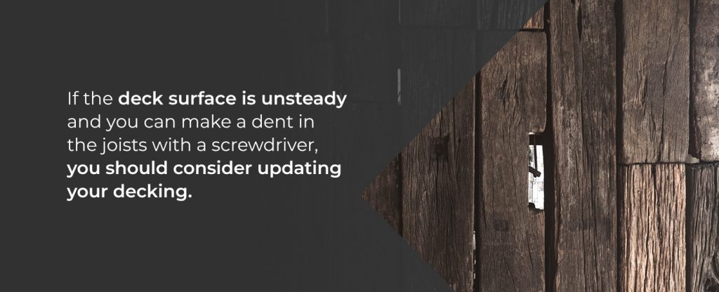 האם כדאי לתקן או להחליף את הסיפון?